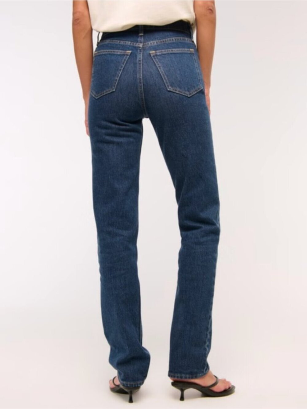 NWT Abercrombie 90s Ultra High Slim Straight Jeans - Picture 4 of 11